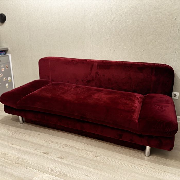 Продам диван тахта !!!