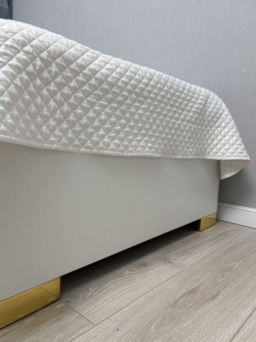 кровать односпальная