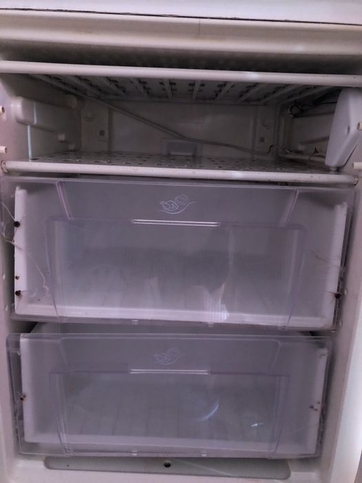 Продам холодильник не рабочий