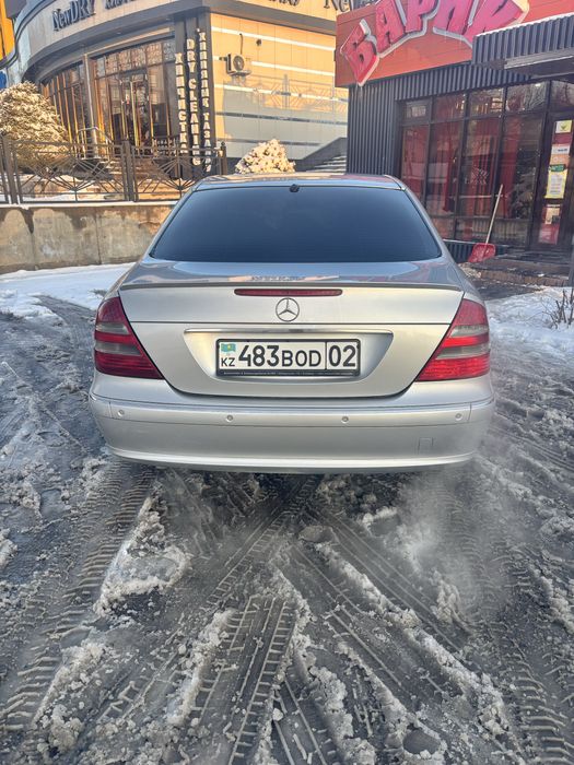 Мерс 211 3.2 в хорошем состоянии