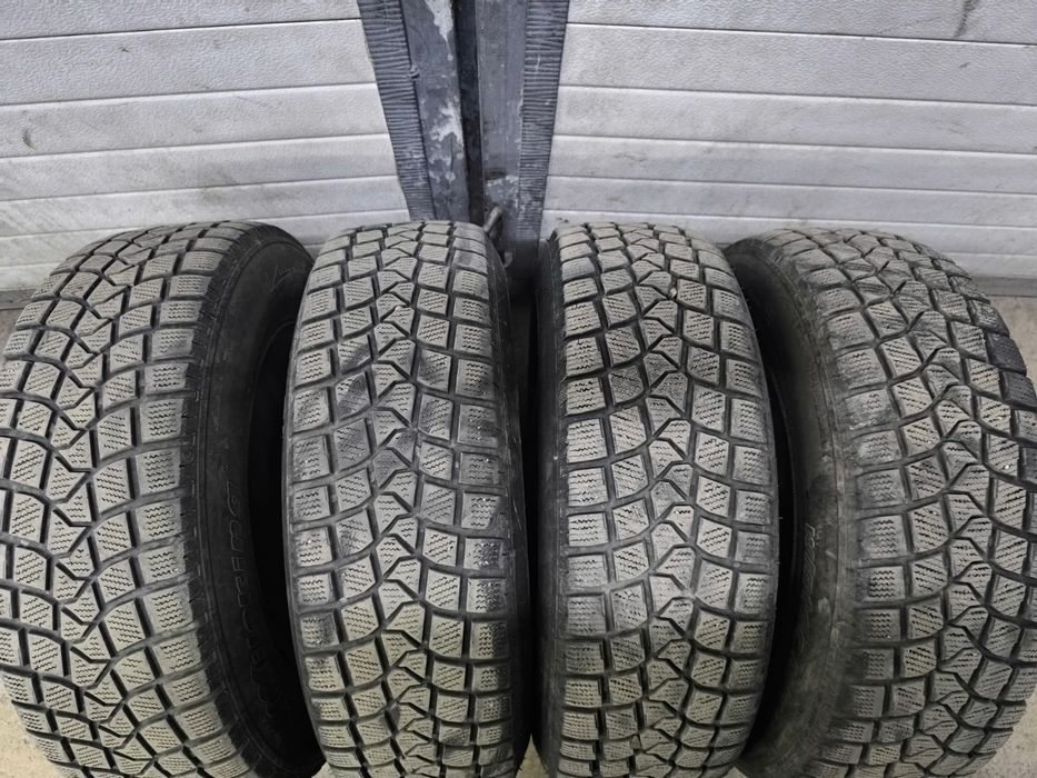 Резина с дисками зима в отличном состоянии