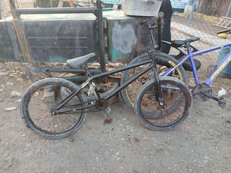 Продам два велика за 70