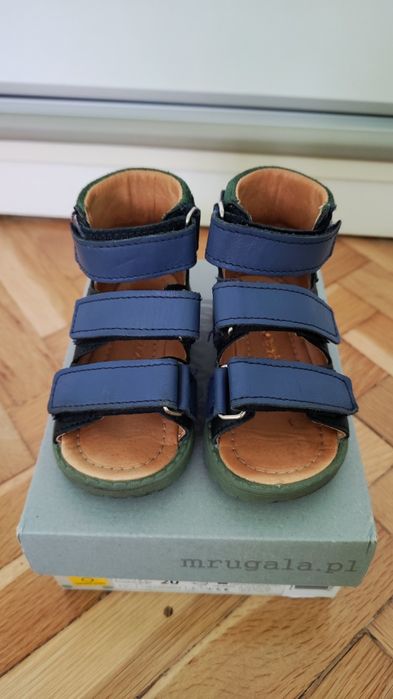 Ортопедични детски сандалки