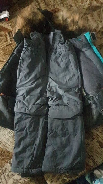 Продам комбинезон новый  2 г