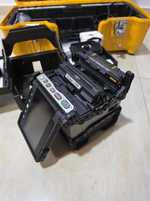 Aparat fibra optica Fujikura 70R