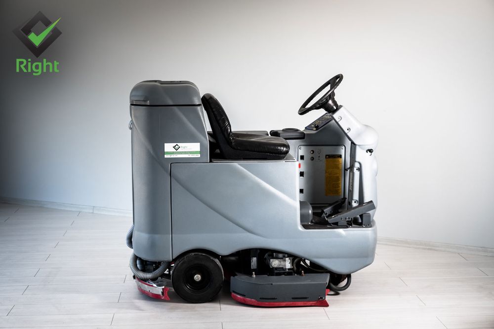 Машина за почистване на под Nilfisk BR 700 S / ЛИЗИНГ