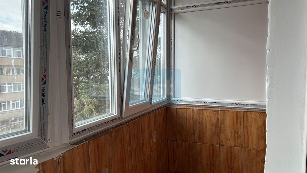 Apartament, Ultracentral – deasupra magazinului PEPCO Dacia.