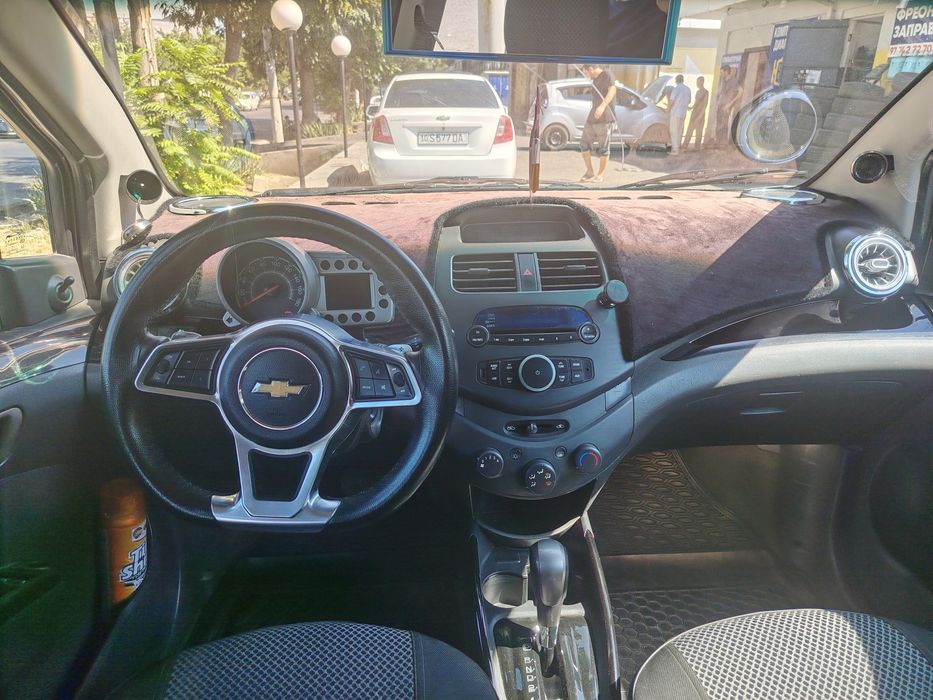 2011 spark 4 pozitsa avtomat