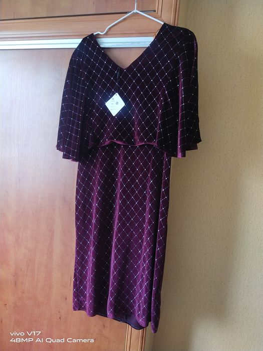 Платья нарядные 46 размер