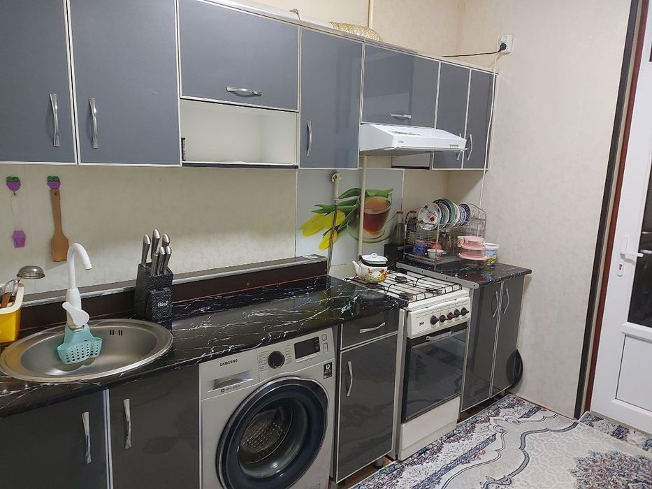 Uchquduqda kvartira - narxi kelishiladi!