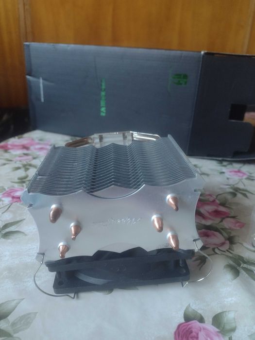 Процесорен охладител (CPU cooler) за настолен компютър – DeepCool Lucifer V2 – нов