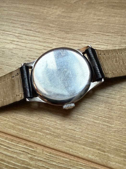 1939 Omega Military Часовник