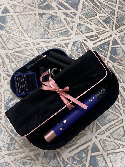 Продам Dyson оригинал