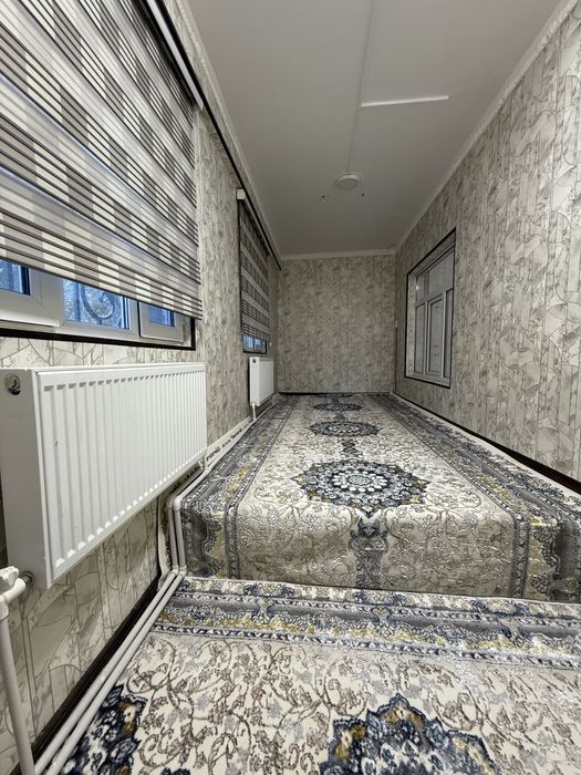 3 xonali kv sotiladi