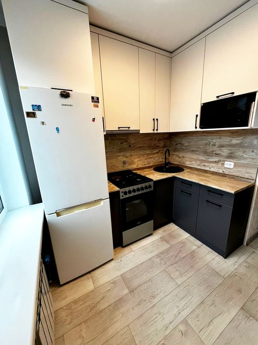 2- комнатная квартира, 4 мкр