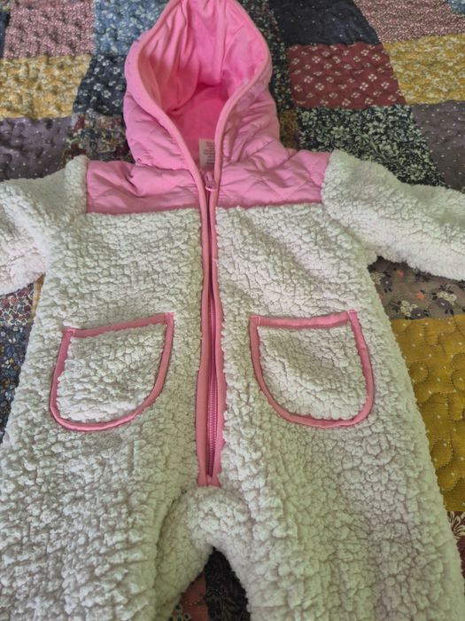 Combinezon fetite nou marimea 68