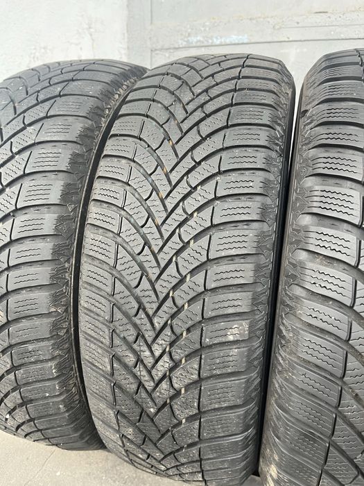 4 бр. зимни гуми 195/65/15 Semperit 2x7 mm 2x5-6 mm DOT 4622/3021