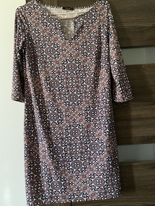 Vesta denim/blugi Rezerved , rochita Zara