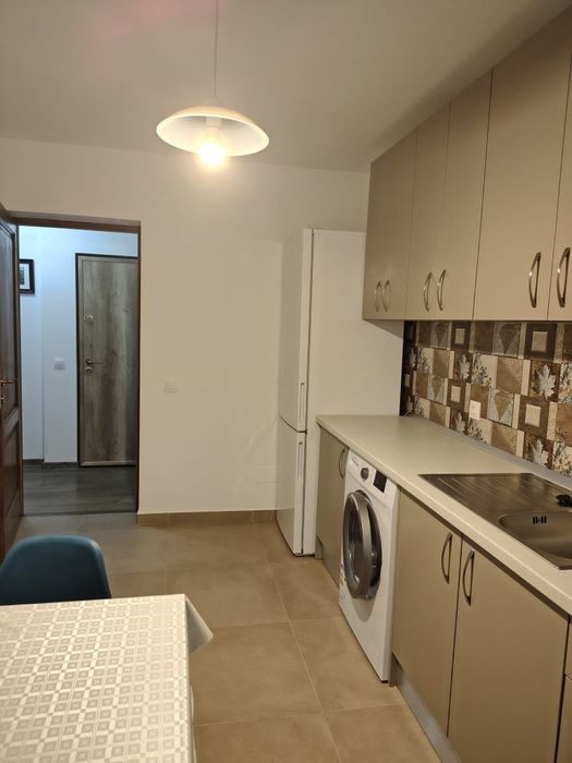 Apartament de inchiriat decomandat