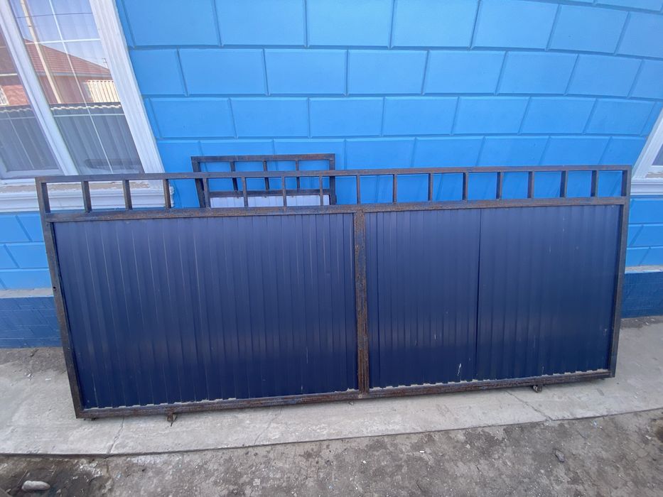 ворота есыгымен жаксы состояние де тур