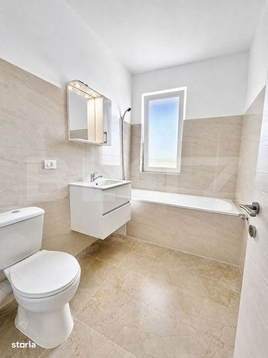 Super Pret Si Compartimentare! Apartament Cu 3 Camere! Giroc