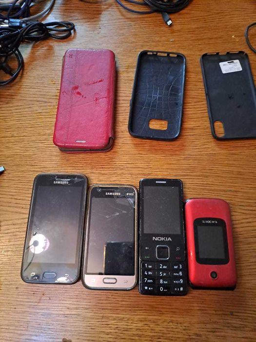 Мобильный телефон Самсунг ,нокиа и другие