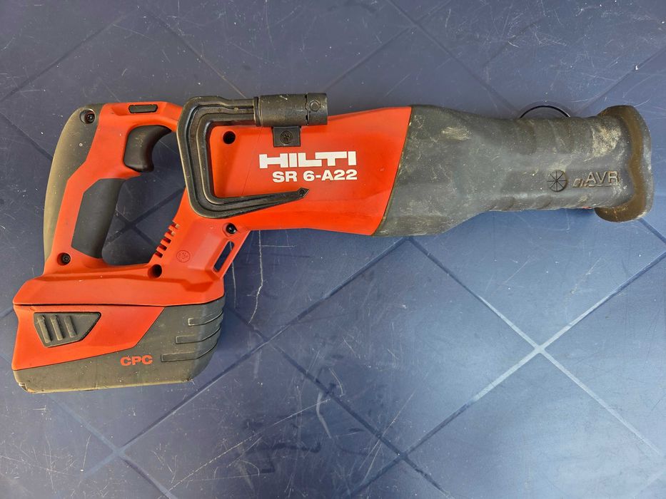 4 бр. Акумулаторни HILTI 22V (Перфоратори, Циркуляр, Саблен Трион) ТОП