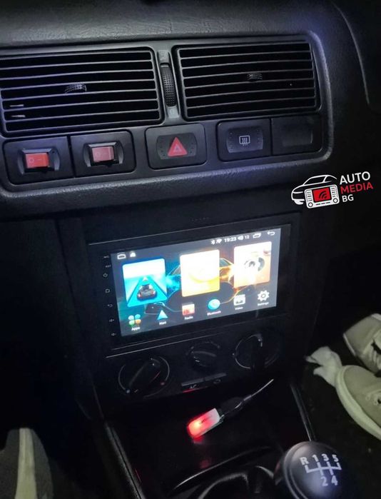 Мултимедия универсална 7 инч| Carplay & Android Auto | 4 RAM/32 ROM |Android 13.0 | Бонус камера!