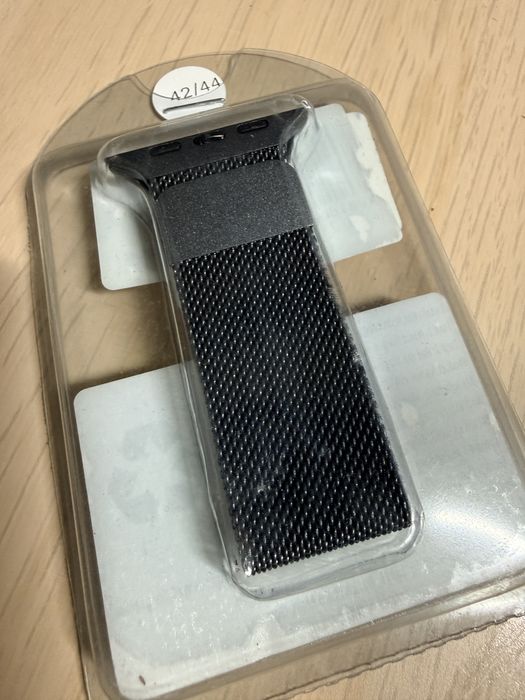 Bratara Apple Watch Milanese Loop