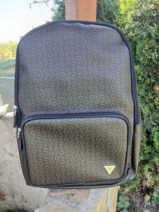 Раница  Guess!!!