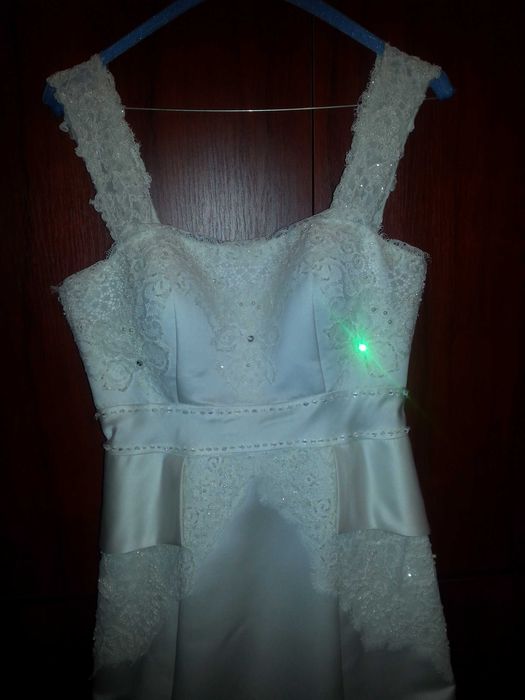 rochie mireasa sirena eleganta