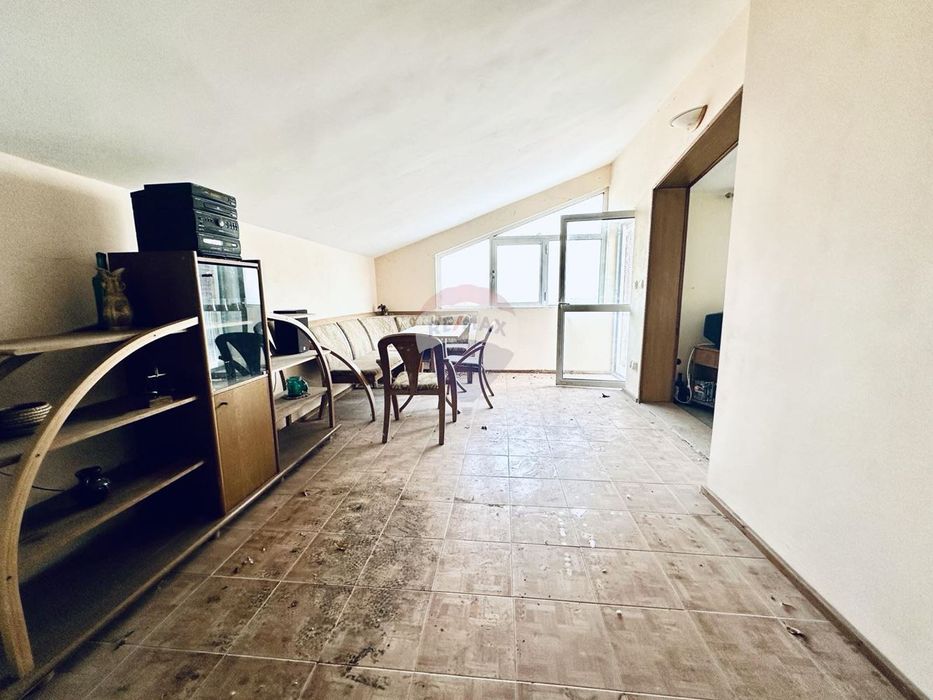 Продава се Четиристаен апартамент в Балчик - 150 кв.м за 600 €/кв.м - Снимка #2