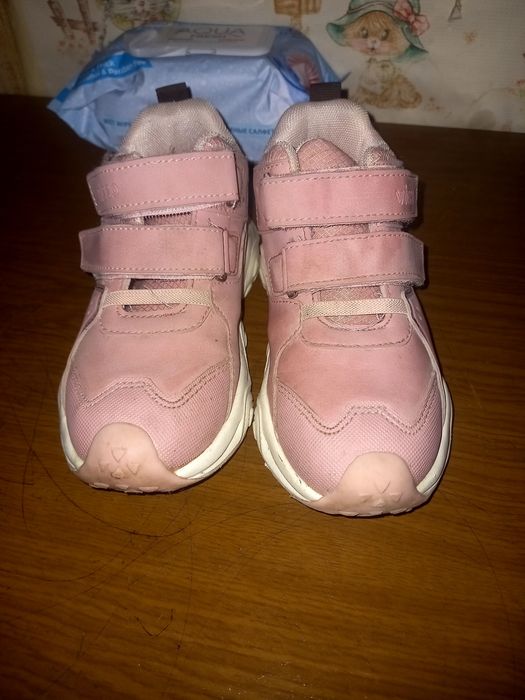 Детские кроссовки vikko