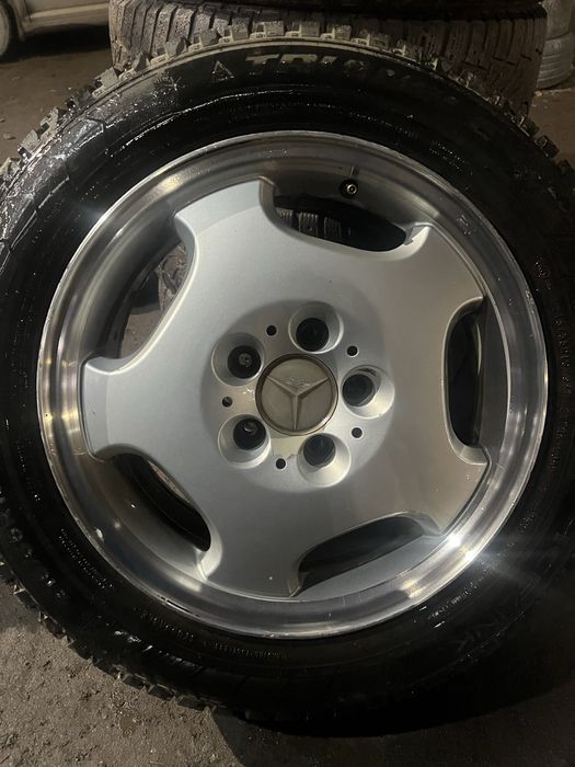 Продается шина месте дисками комплекте