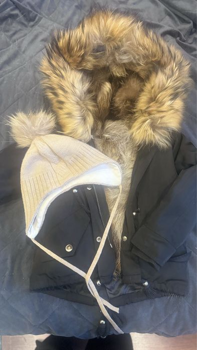 Продам зимнюю детскую парку