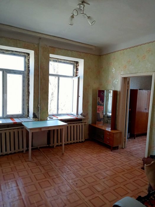 Продается 2-х комнатная квартира