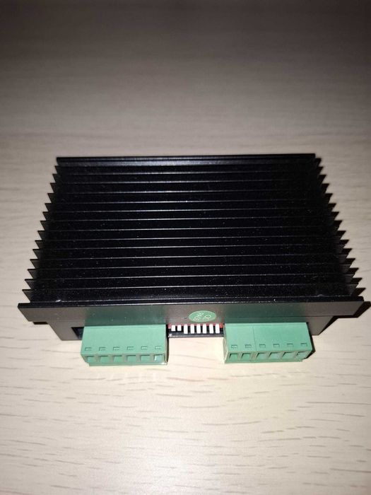 Vând 3 drivere pas cu pas DM556 – 5.6A, 18-48V