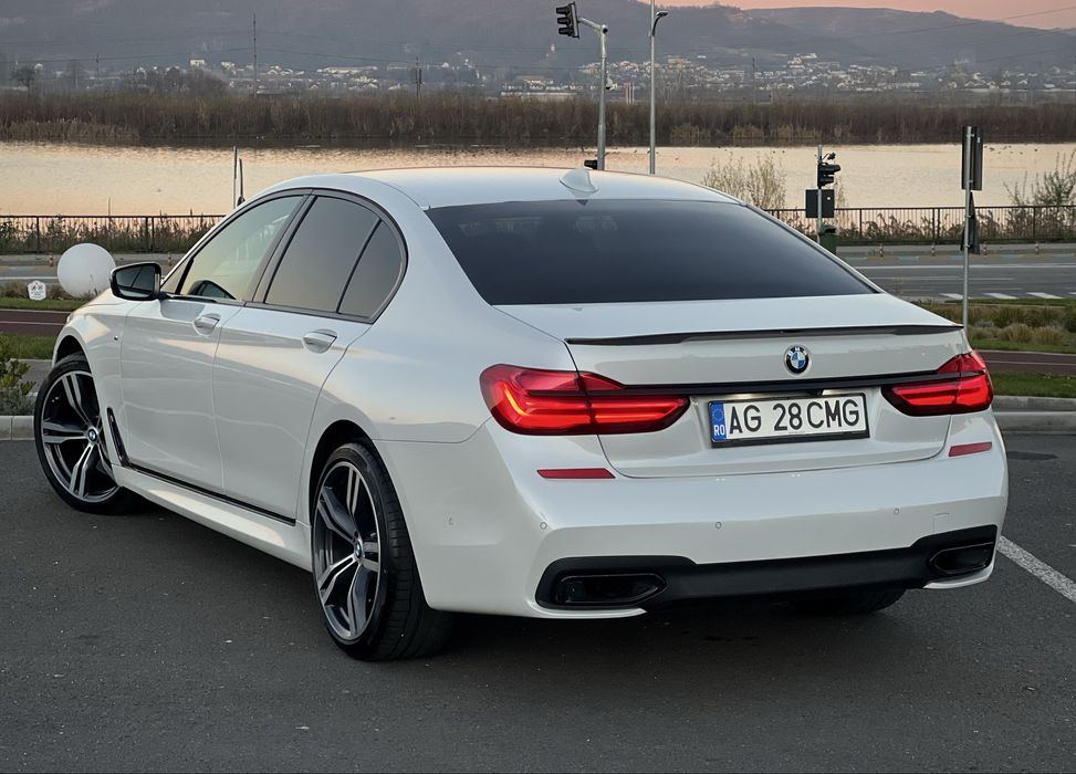 Bmw 730xd/265Cp/M pachet/Soft close/Distronic/Tableta/Variante