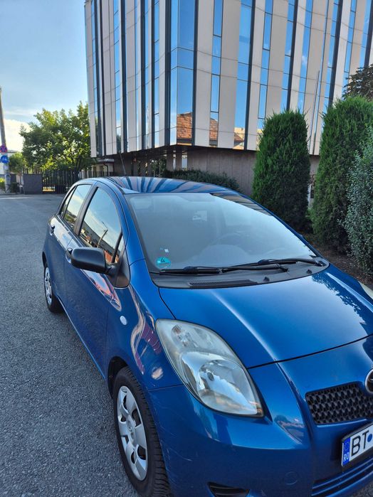 Toyota Yaris 2008 1.3 benzina, stare foarte buna