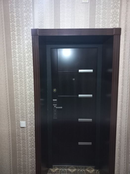 3 xonalik uy sotiladi.