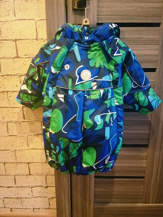 Продам детский комбинезон осень-весна