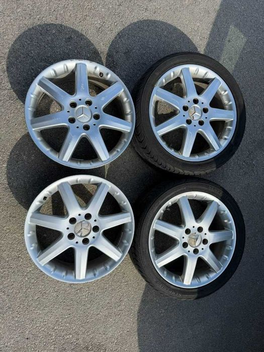 4 бр. Летни гуми 215/45 R17 с алуминиеви джанти 5x112 Mercedes-Benz