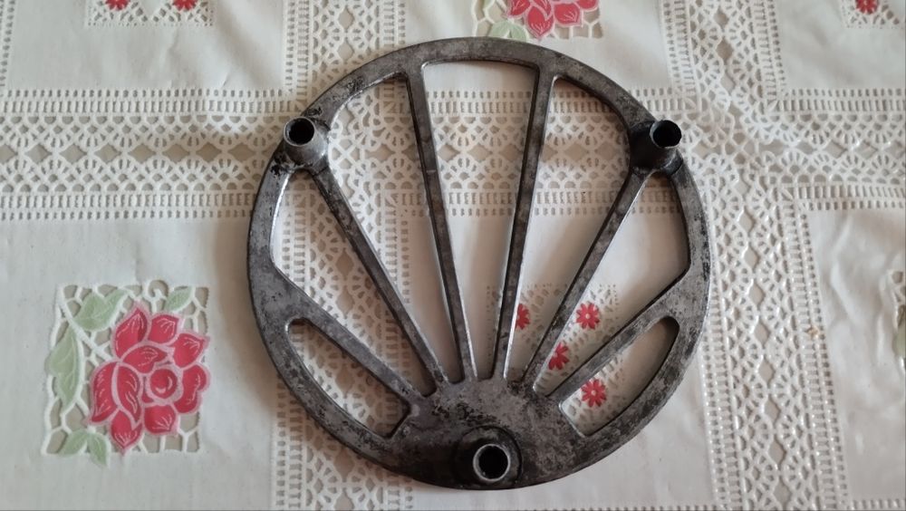 Подставка под горячее СССР-4500 тг