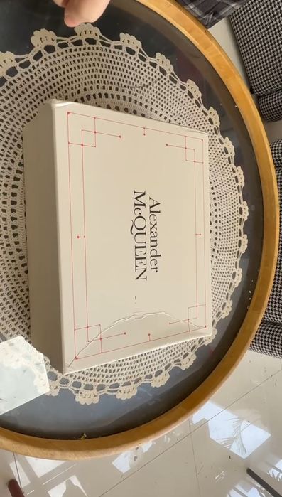 Papucii Alexander McQueen