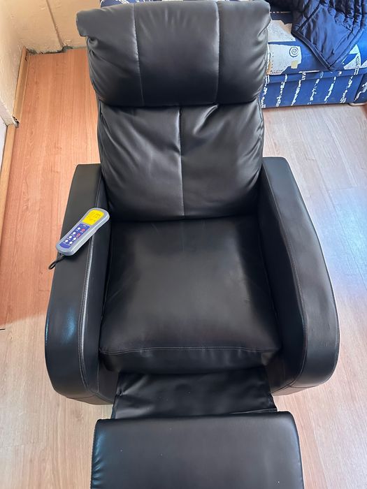 Scaun cu recliner cu incalzire si masaj