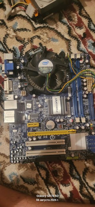 Мат плата LGA775 с intel core 2 duo Q8200