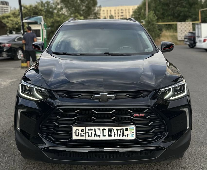 Chevrolet Tracker Red Line