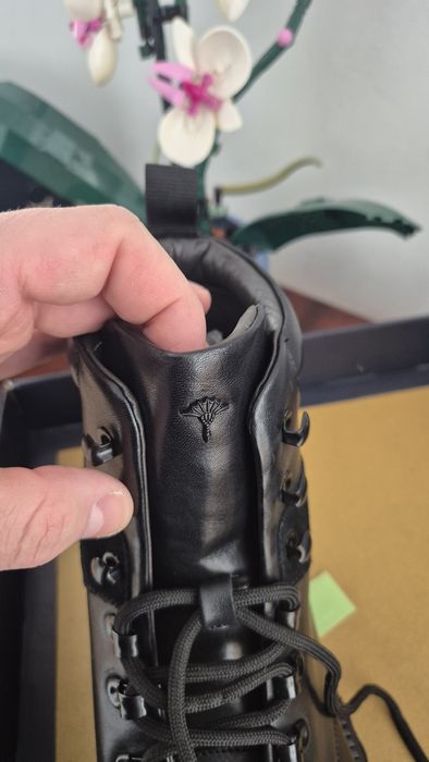 Ghete Joop piele naturala noi in cutie marimea 41  negru cadoul ideal