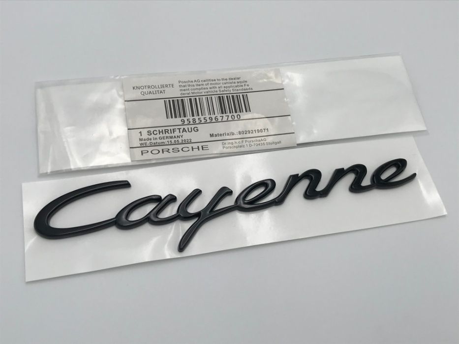 Emblema PORSCHE Cayenne spate negru