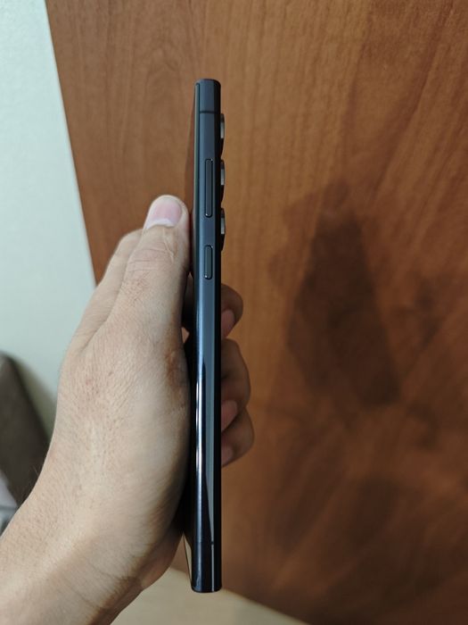 Продаю S23 ultra